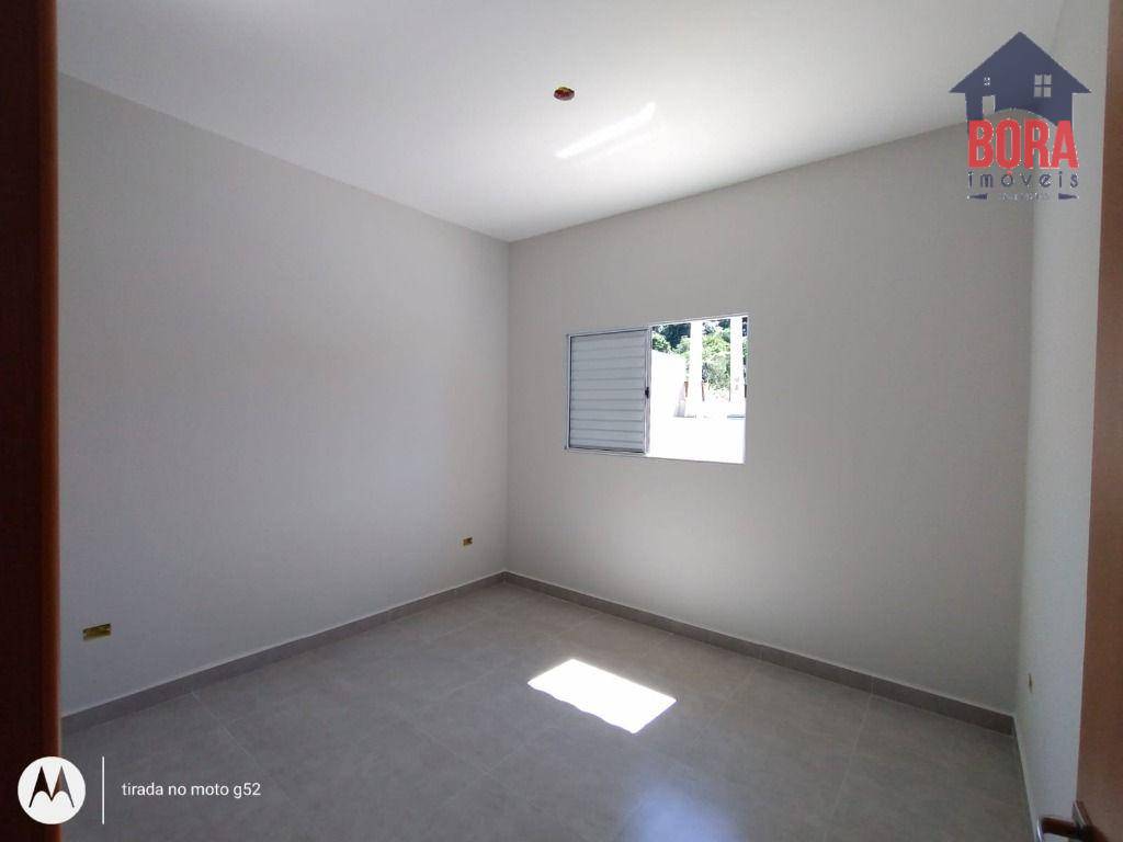 Casa à venda com 4 quartos, 95m² - Foto 11