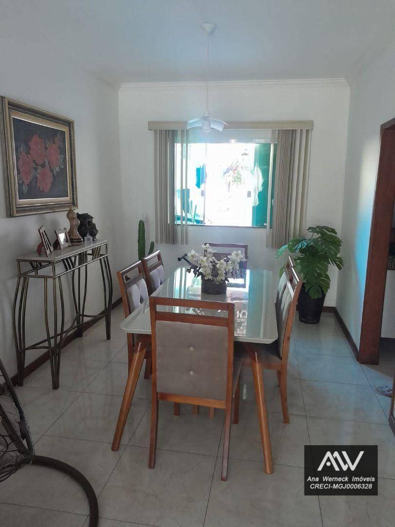 Casa à venda com 3 quartos, 110m² - Foto 4