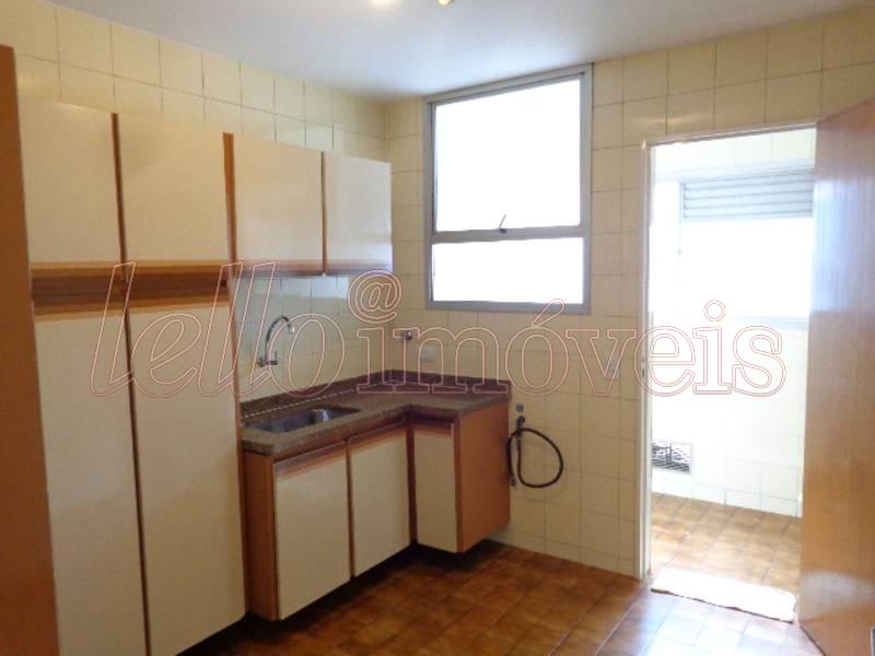 Apartamento para alugar com 3 quartos, 90m² - Foto 5