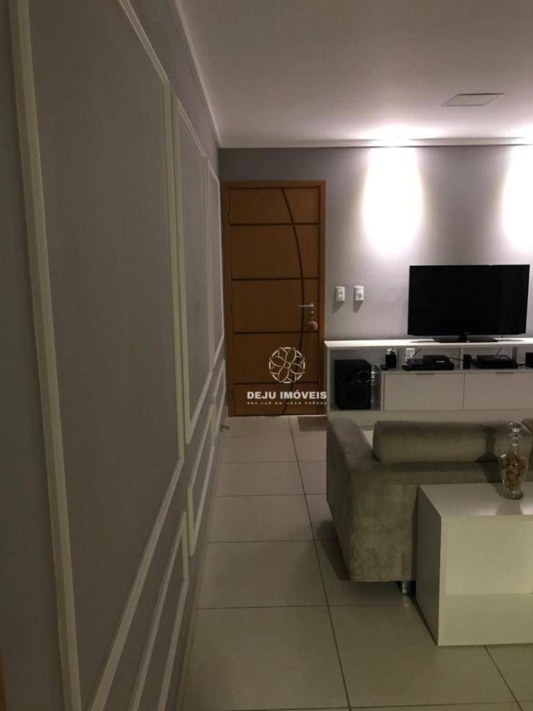 Apartamento à venda com 3 quartos, 118m² - Foto 1