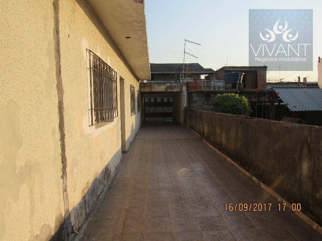 Casa à venda com 1 quarto, 340m² - Foto 22