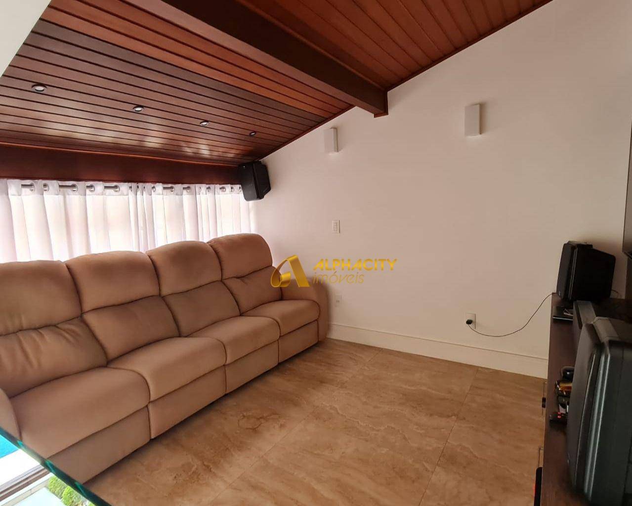 Casa de Condomínio à venda com 3 quartos, 300m² - Foto 23