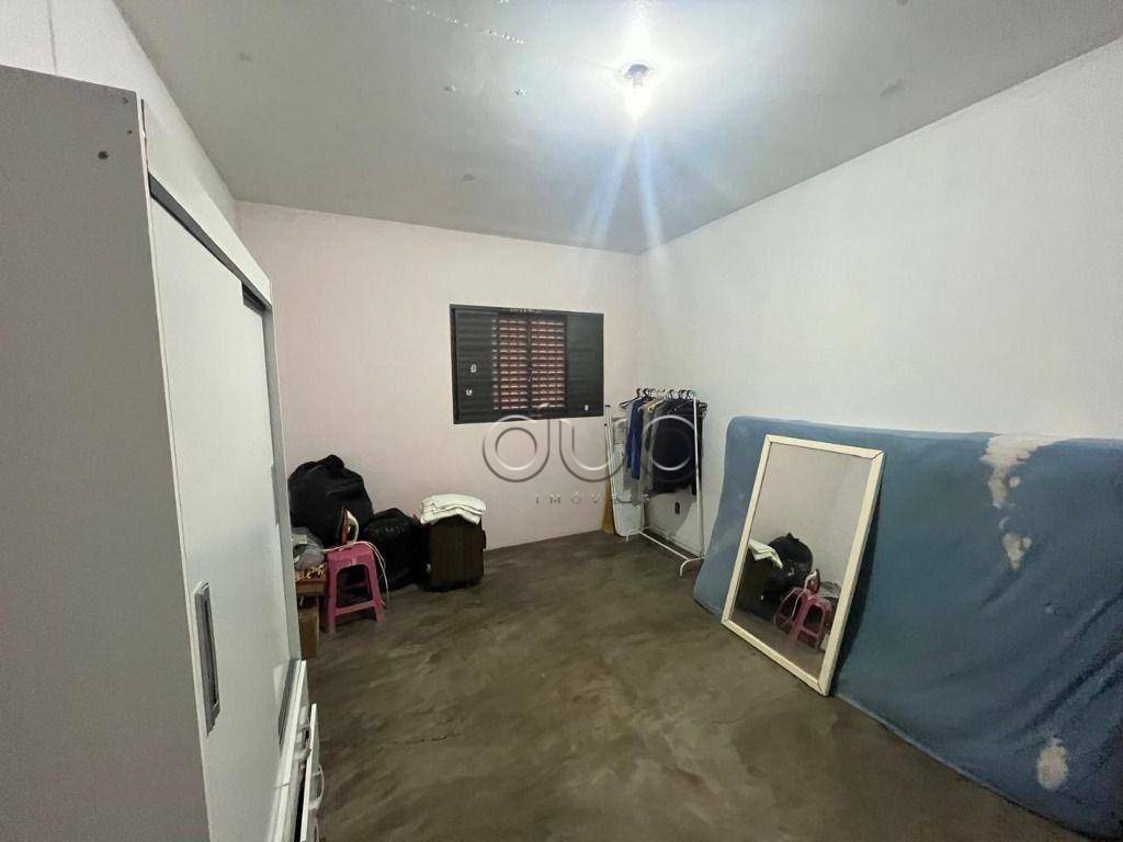 Casa à venda com 3 quartos, 212m² - Foto 42