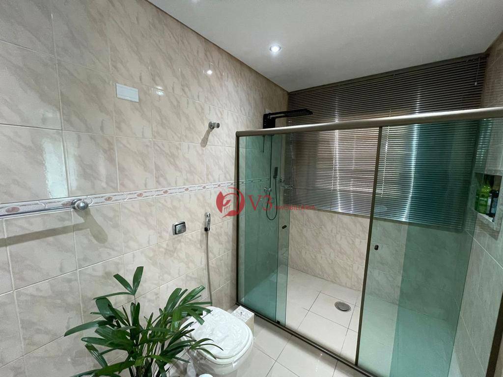 Sobrado à venda com 3 quartos, 180m² - Foto 8