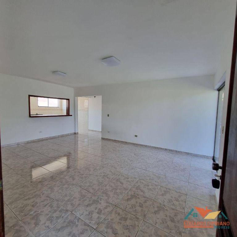 Apartamento para alugar com 3 quartos, 140m² - Foto 3