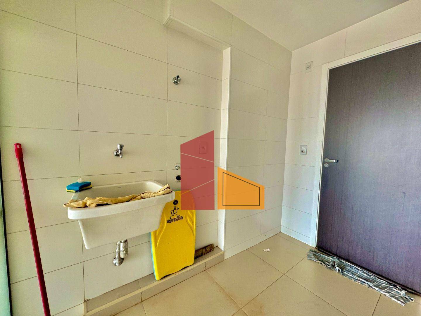 Apartamento à venda com 3 quartos, 127m² - Foto 12