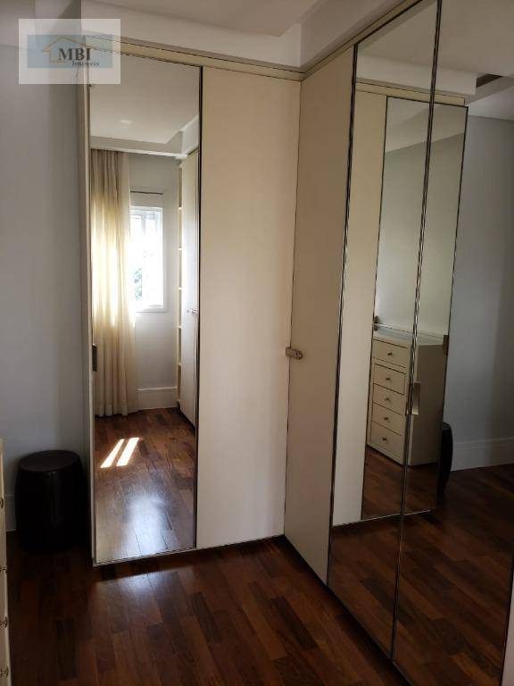 Apartamento à venda com 3 quartos, 205m² - Foto 18