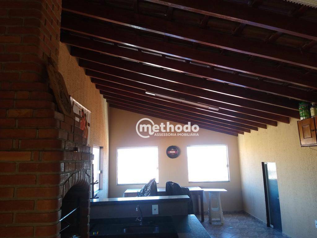 Casa à venda com 3 quartos, 180m² - Foto 20