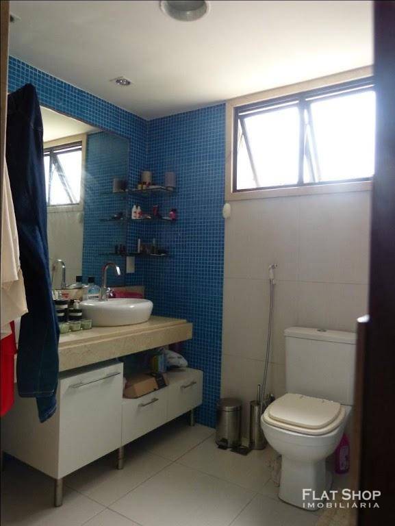 Apartamento à venda com 3 quartos, 194m² - Foto 17