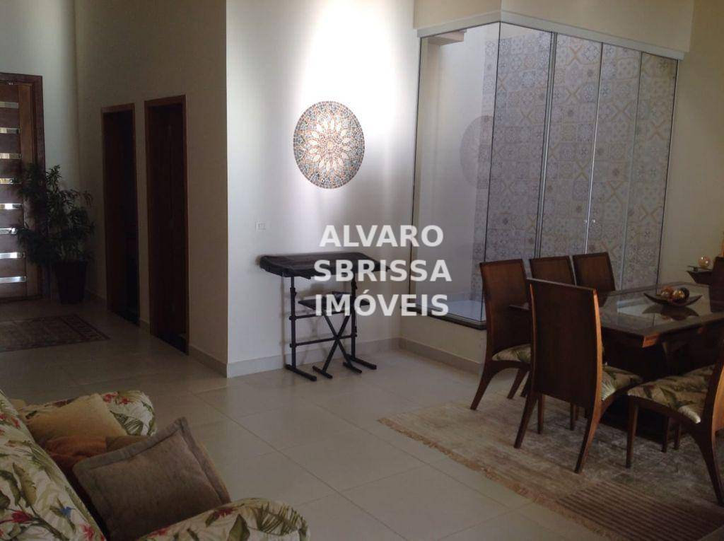 Casa à venda com 3 quartos, 330m² - Foto 17