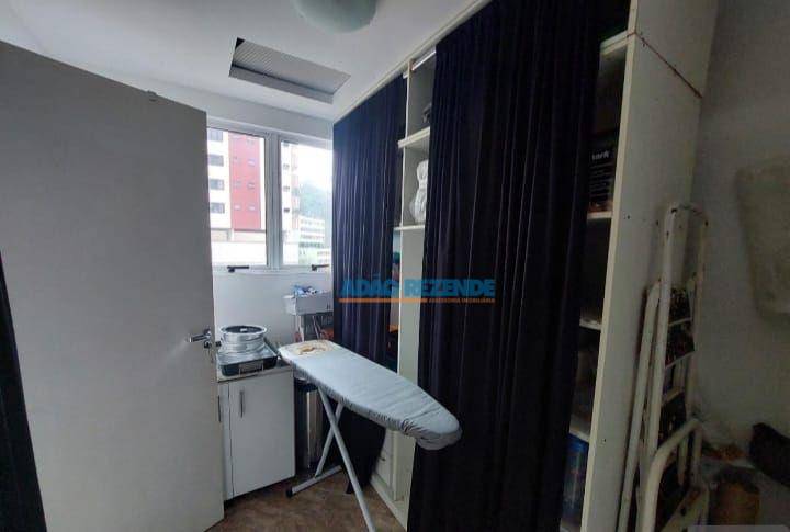 Apartamento à venda com 3 quartos, 142m² - Foto 22