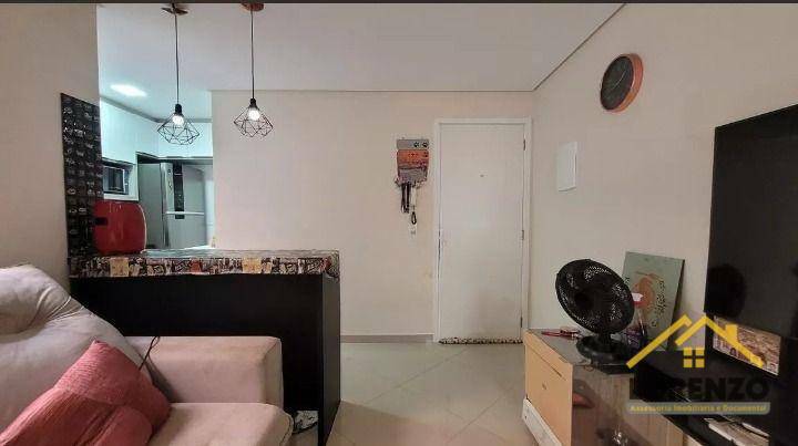 Apartamento à venda com 2 quartos, 50m² - Foto 3