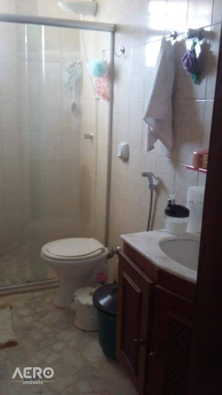 Apartamento à venda com 3 quartos, 91m² - Foto 24