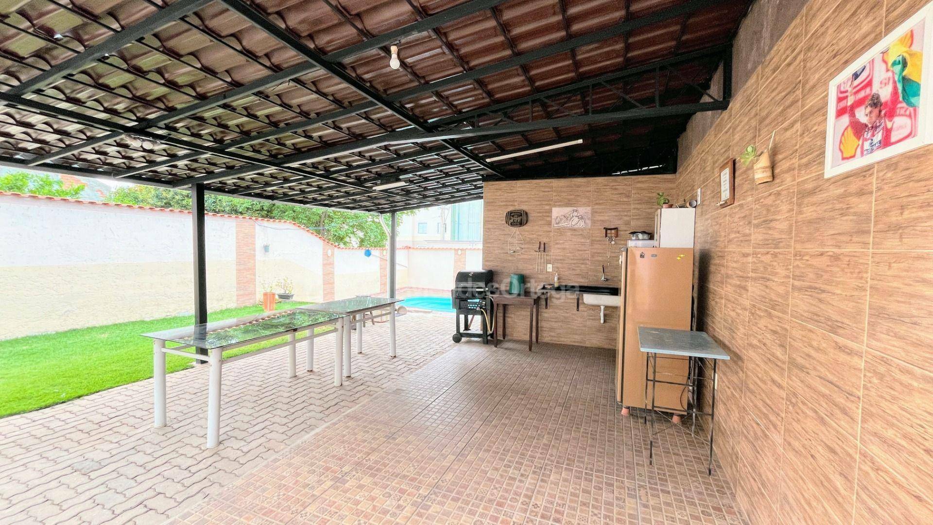 Casa à venda com 3 quartos, 180m² - Foto 22