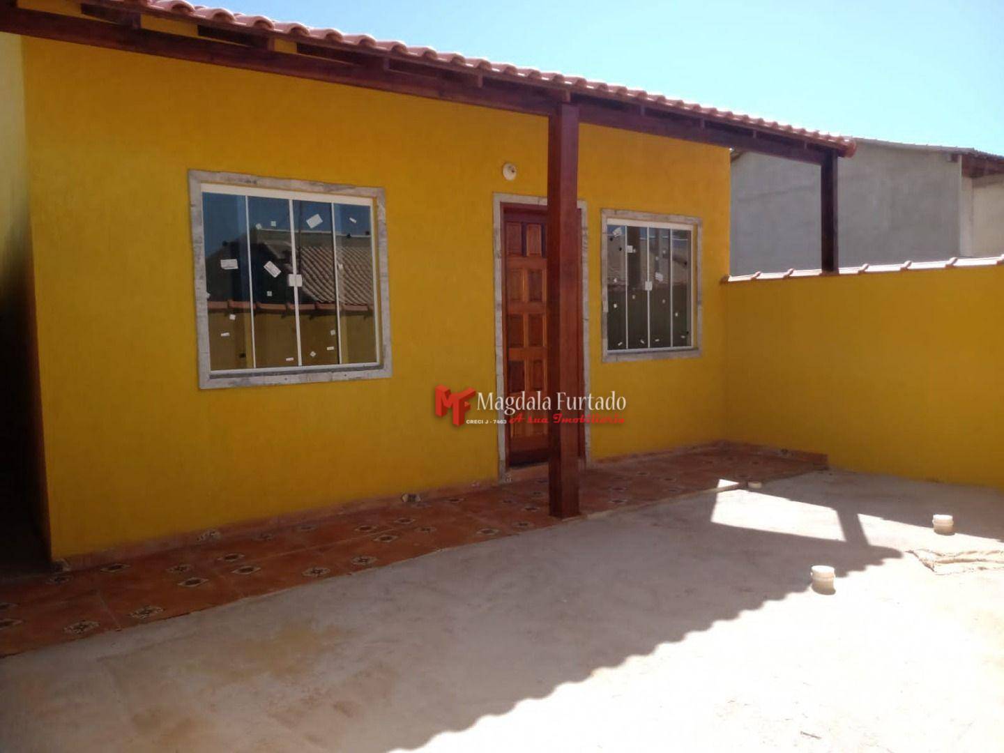 Casa à venda com 2 quartos, 57m² - Foto 1