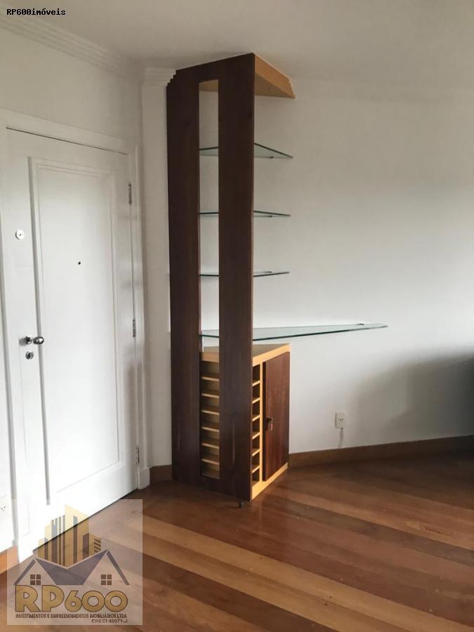 Apartamento para alugar com 3 quartos, 98m² - Foto 15