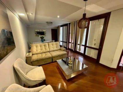 Casa para alugar com 4 quartos, 200m² - Foto 2