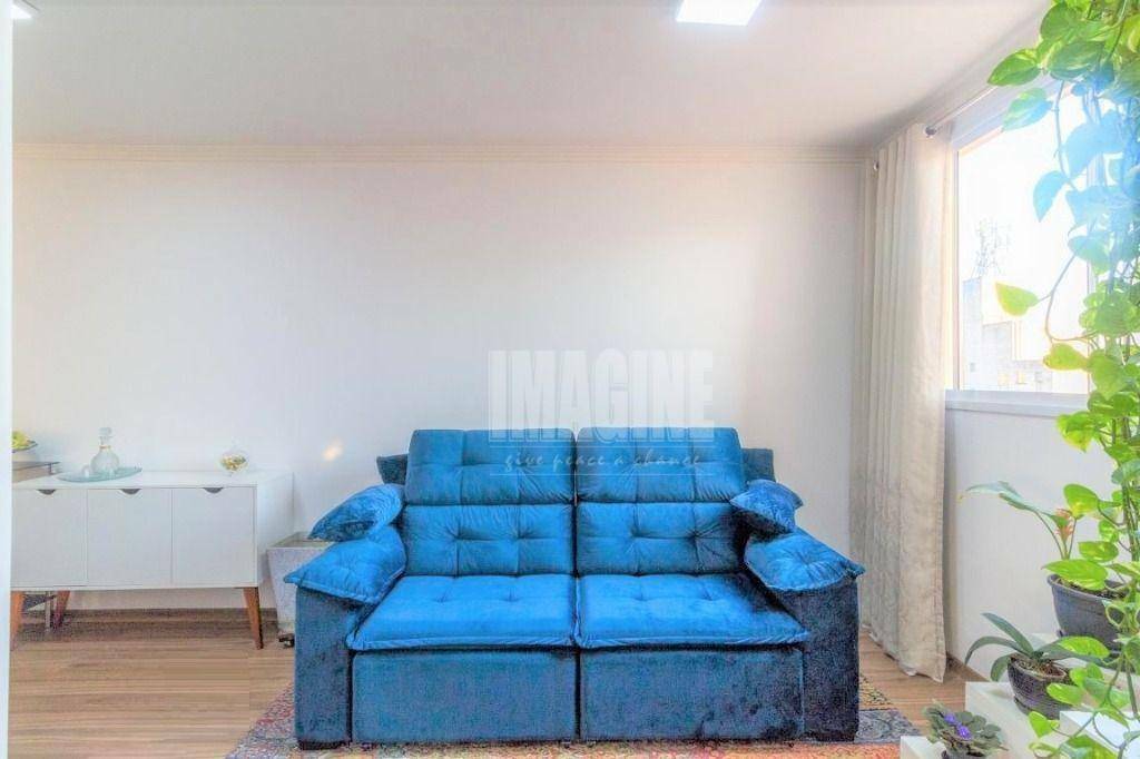 Apartamento à venda com 2 quartos, 44m² - Foto 3