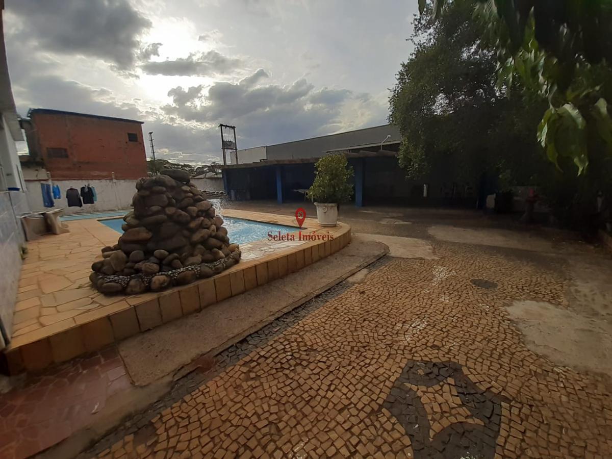 Fazenda à venda com 4 quartos, 1400m² - Foto 7