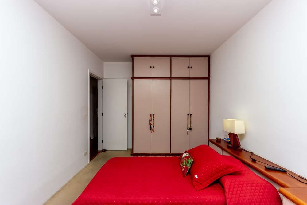 Apartamento à venda com 4 quartos, 140m² - Foto 12