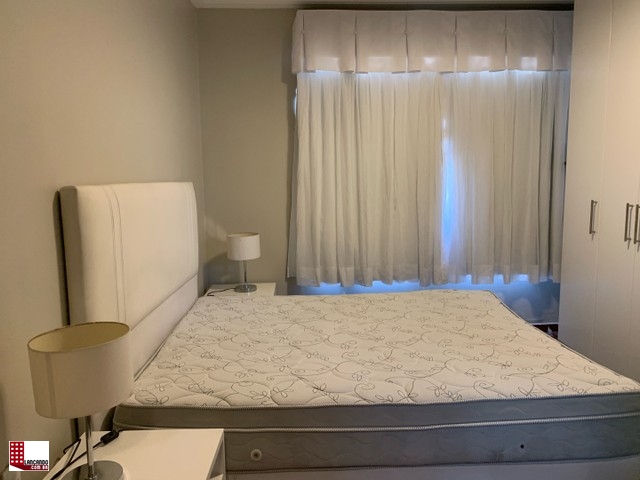 Apartamento à venda com 2 quartos, 100m² - Foto 5