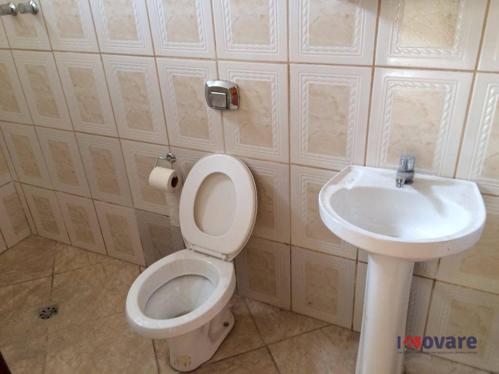 Casa à venda com 3 quartos, 200m² - Foto 5