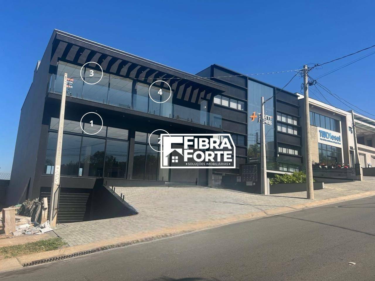 Loja-Salão para alugar, 98m² - Foto 2