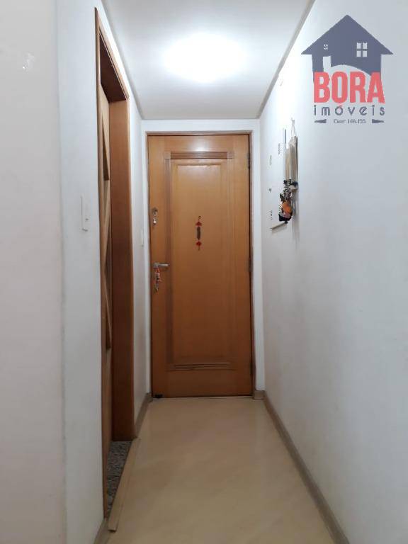 Apartamento à venda com 2 quartos, 62m² - Foto 3