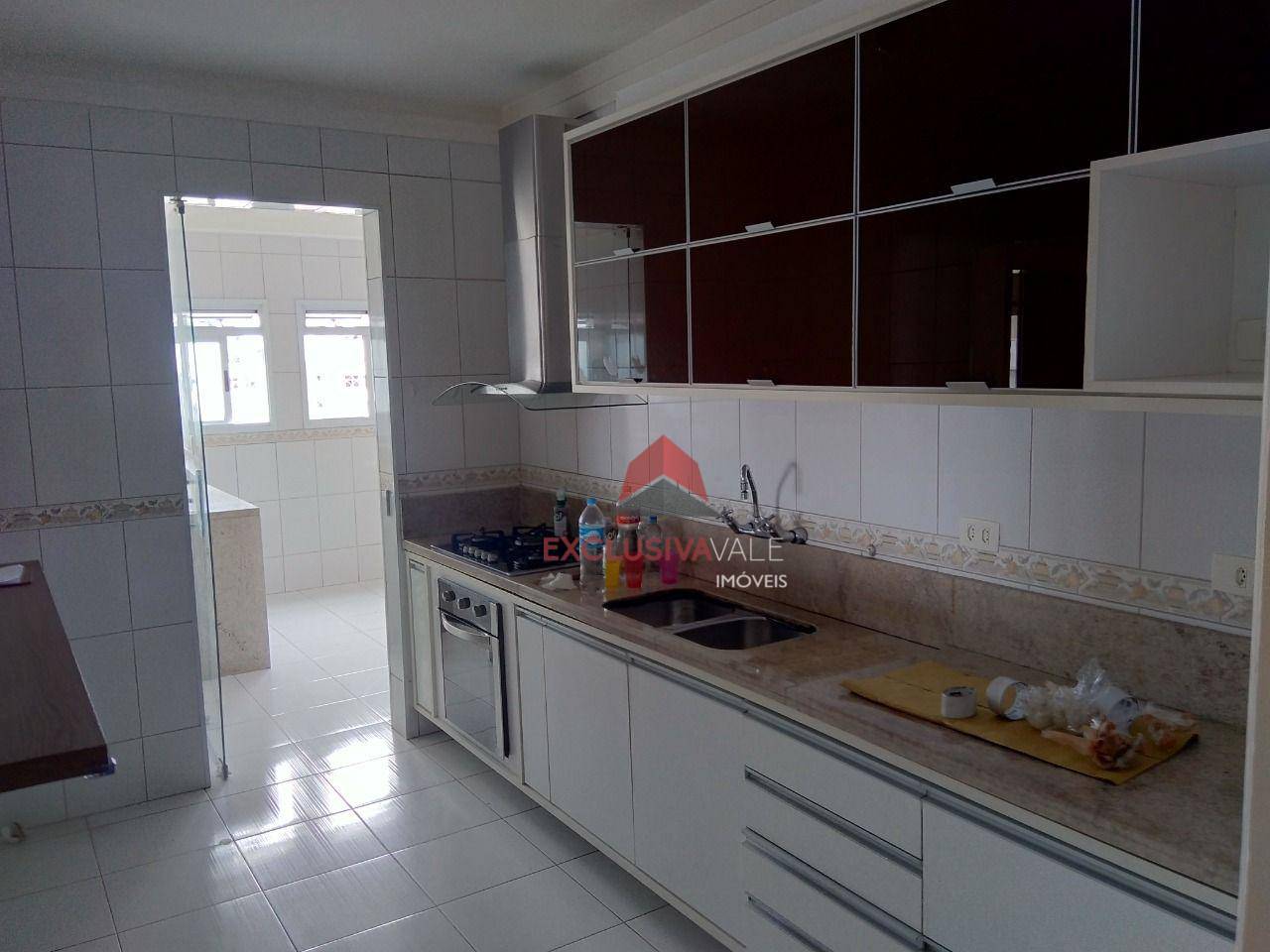Apartamento à venda com 3 quartos, 125m² - Foto 7