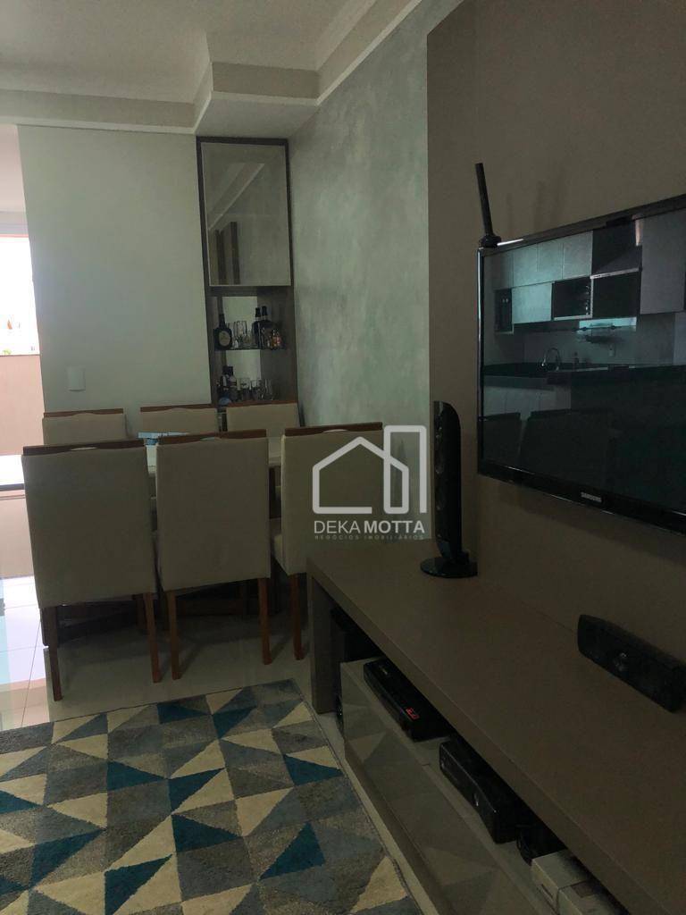 Apartamento à venda com 2 quartos, 60m² - Foto 5