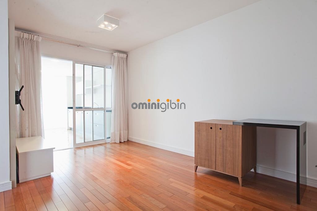 Apartamento à venda com 1 quarto, 76m² - Foto 6