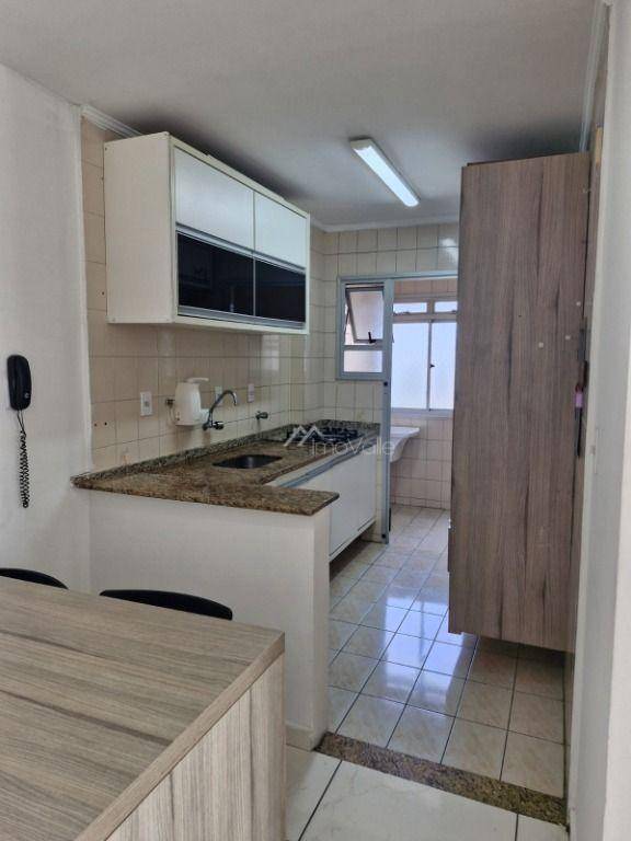 Apartamento para alugar com 3 quartos, 70m² - Foto 5