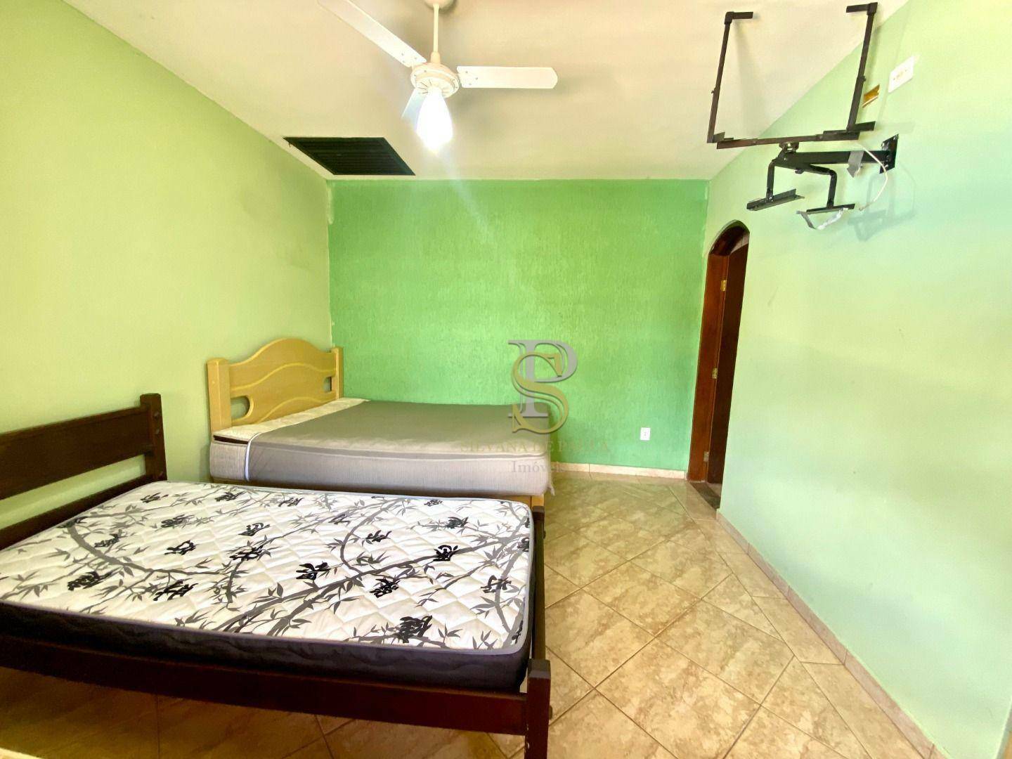 Chácara à venda com 3 quartos, 200m² - Foto 31