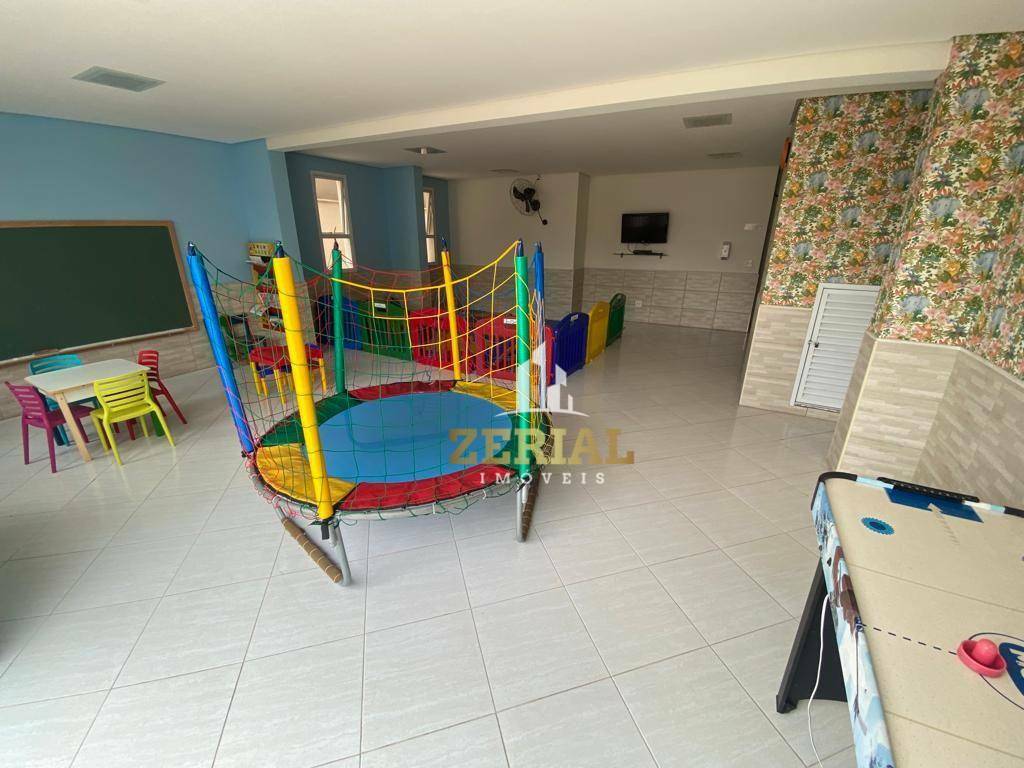 Apartamento para alugar com 2 quartos, 67m² - Foto 18