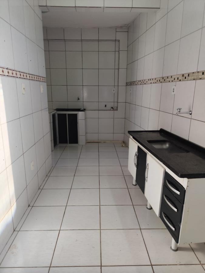 Casa para alugar com 2 quartos, 90m² - Foto 14