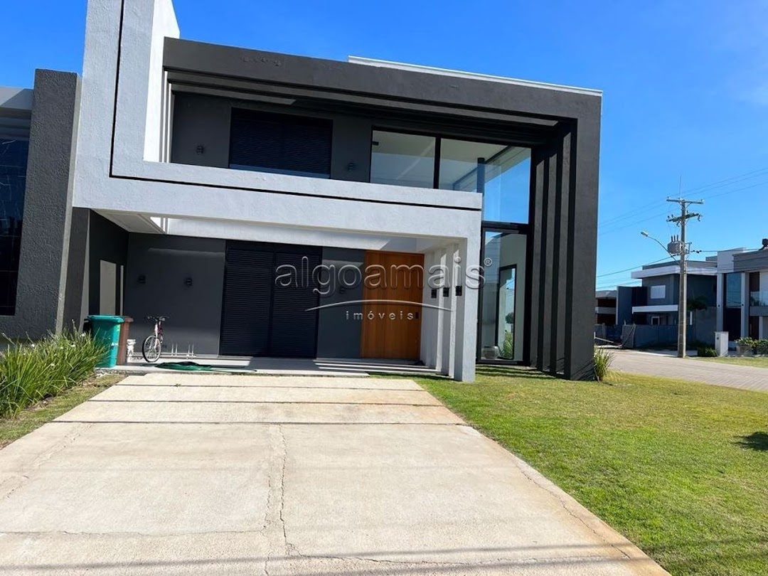 Casa de Condomínio à venda com 4 quartos, 265m² - Foto 3