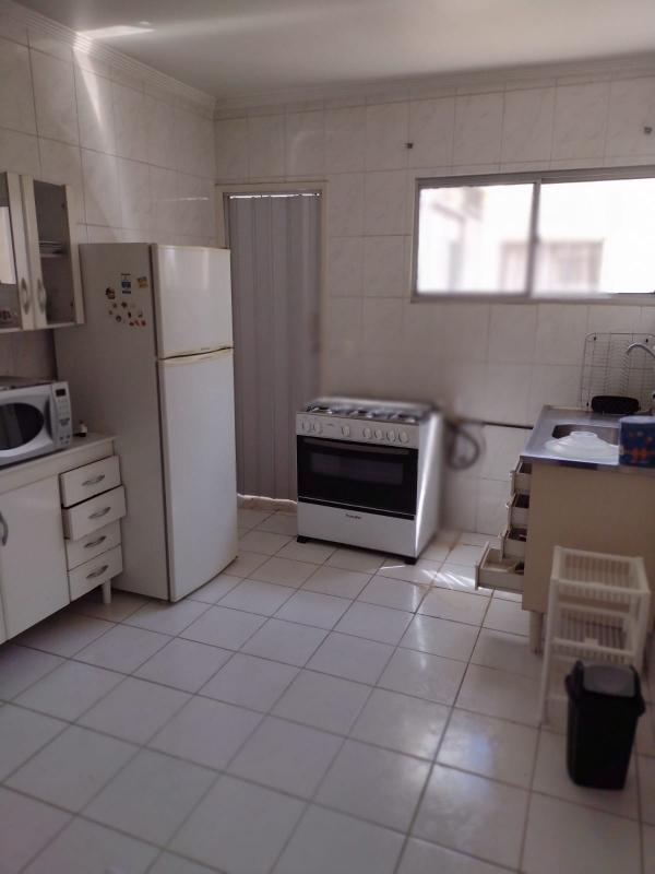 Apartamento à venda com 2 quartos, 44m² - Foto 2