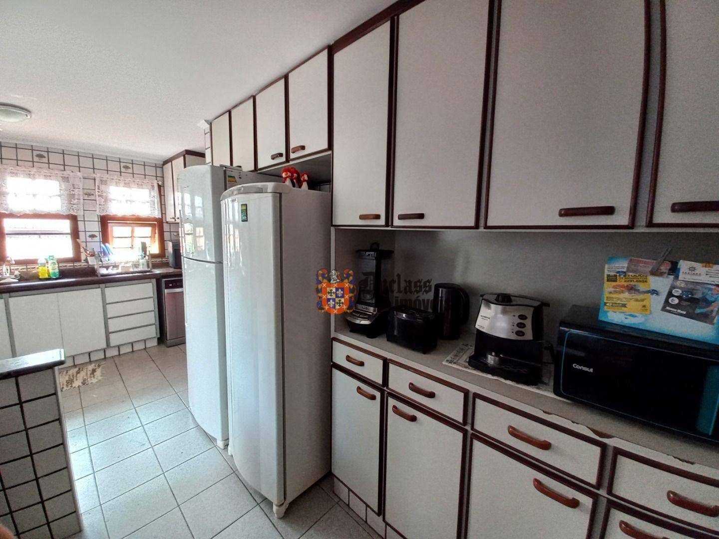 Sobrado à venda com 4 quartos, 350m² - Foto 53