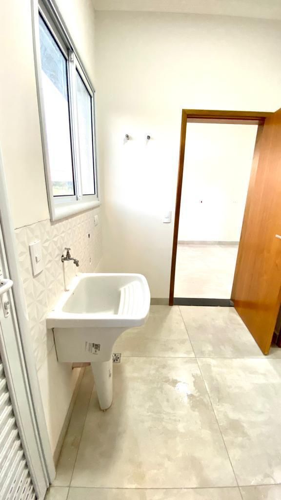 Casa à venda com 3 quartos, 300m² - Foto 22