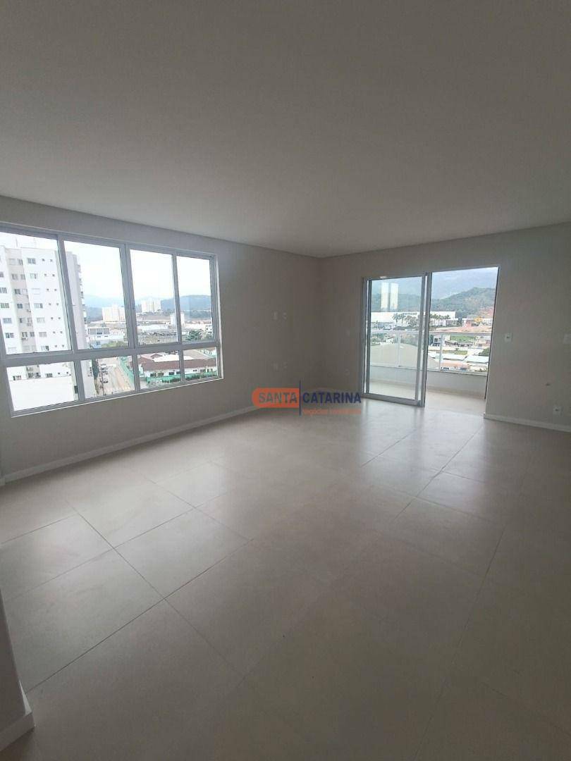 Cobertura à venda com 3 quartos, 170m² - Foto 3