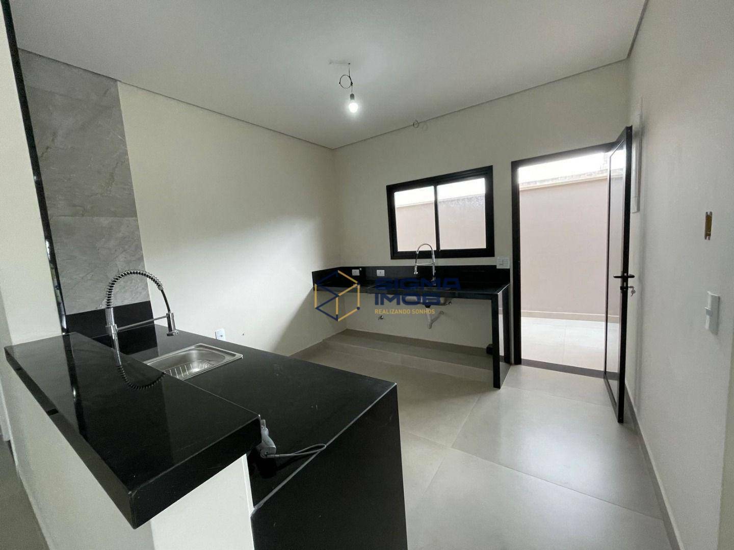 Casa à venda com 3 quartos, 207m² - Foto 18