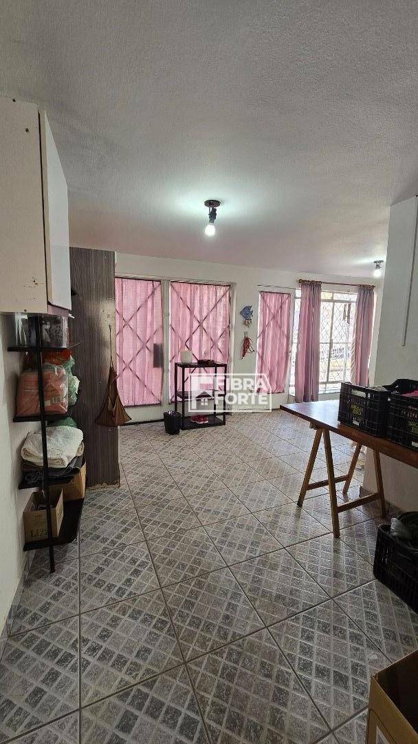 Casa à venda com 3 quartos, 150m² - Foto 25