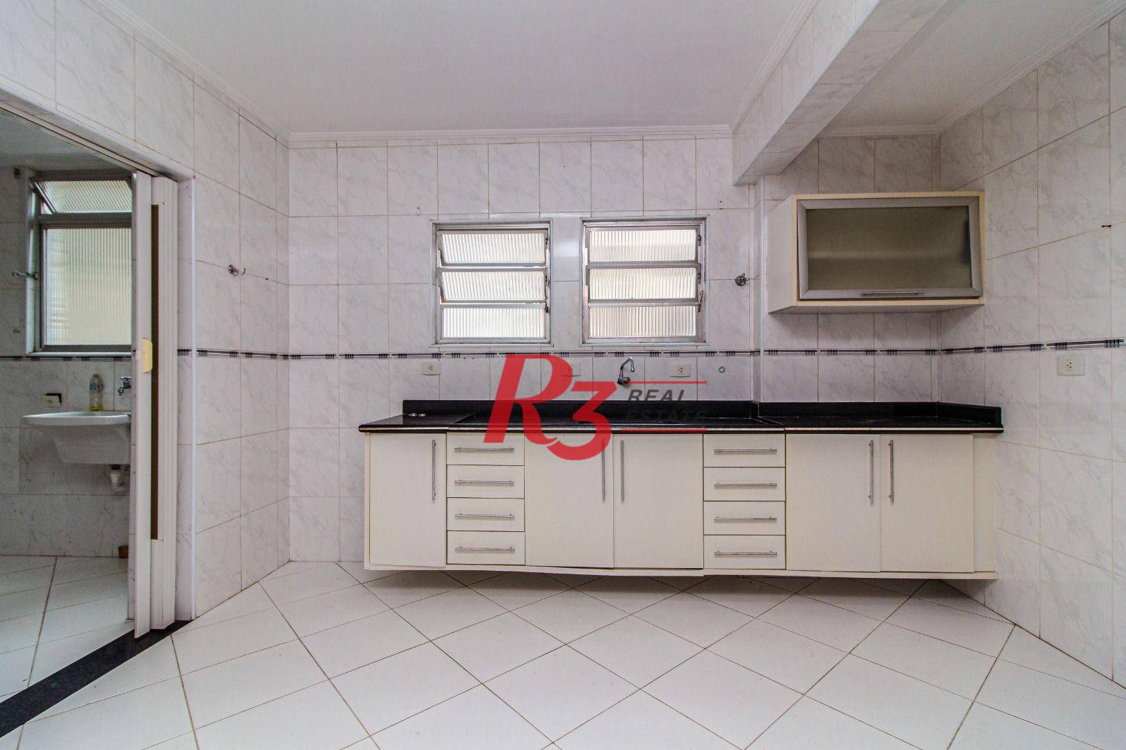 Apartamento à venda com 3 quartos, 120m² - Foto 4