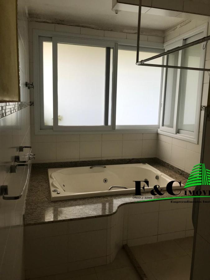 Chácara à venda com 4 quartos, 2200m² - Foto 15