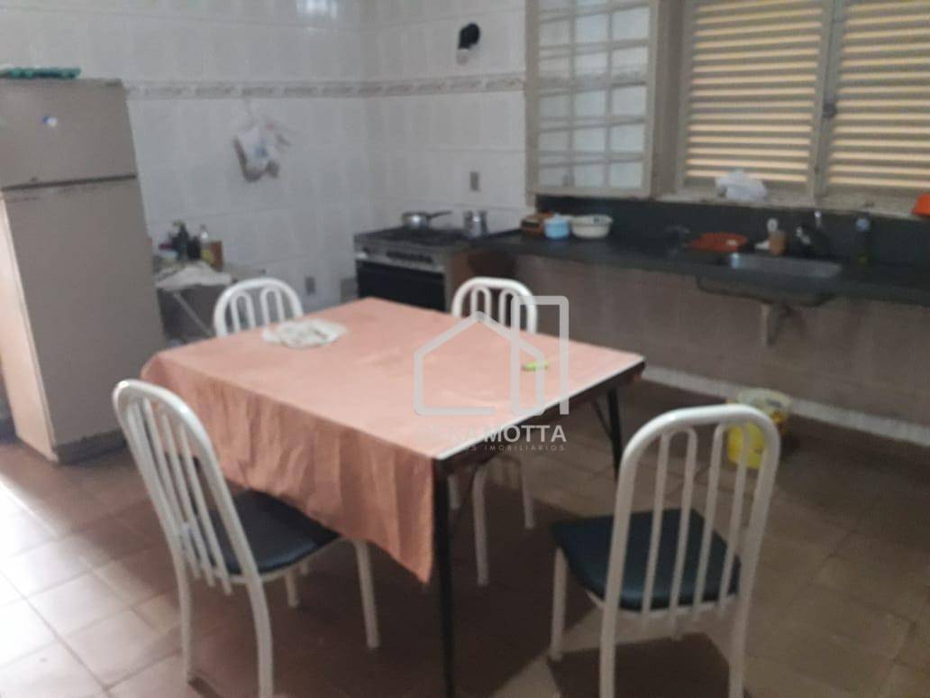 Chácara à venda com 5 quartos, 588m² - Foto 9