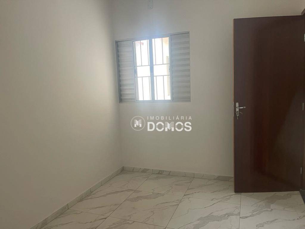 Casa à venda com 2 quartos, 66m² - Foto 14