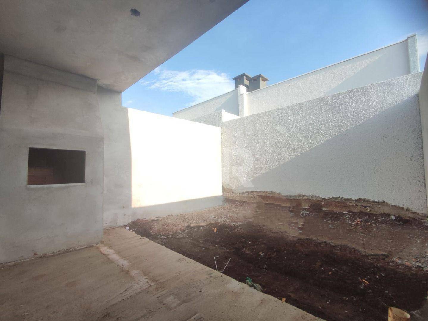 Casa à venda com 2 quartos, 52m² - Foto 2