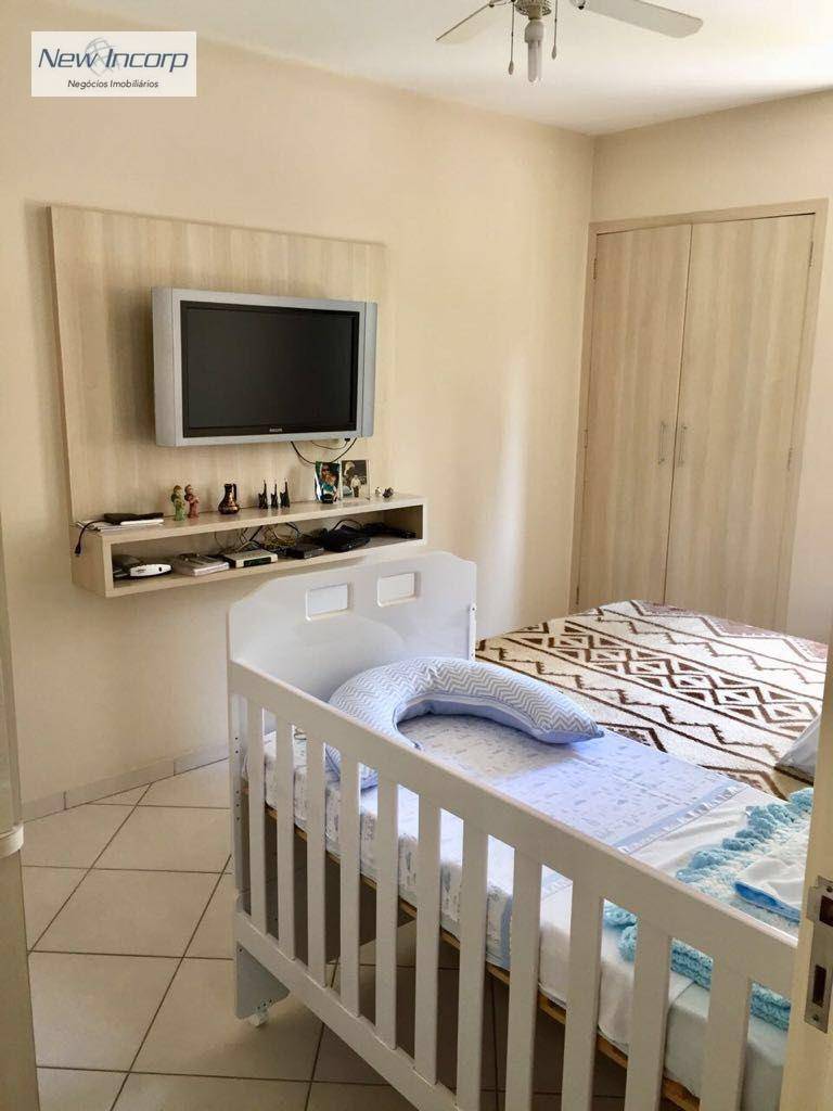 Apartamento à venda com 2 quartos, 83m² - Foto 4