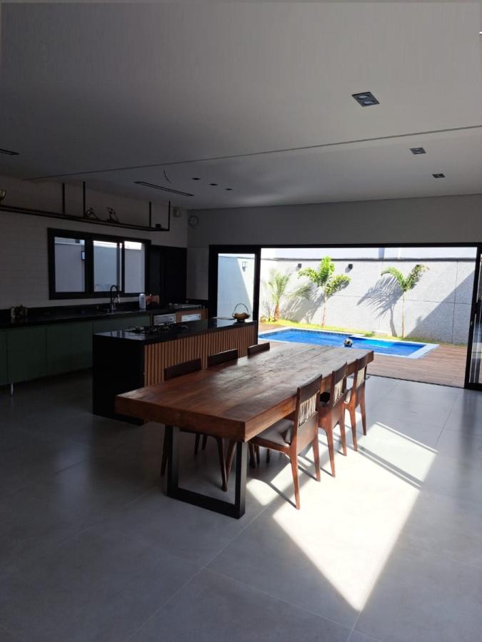 Casa de Condomínio à venda com 4 quartos, 290m² - Foto 10