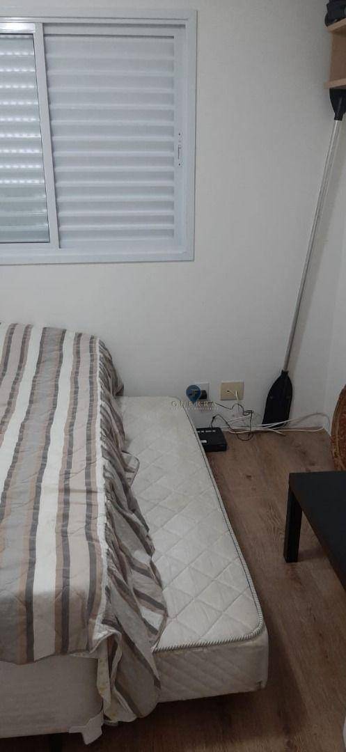 Apartamento à venda com 3 quartos, 100m² - Foto 12